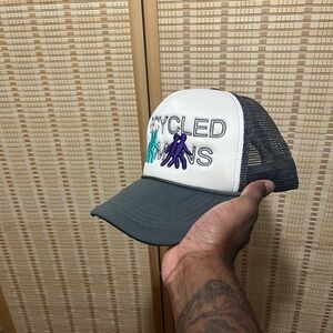 Gallery dept style trucker hat